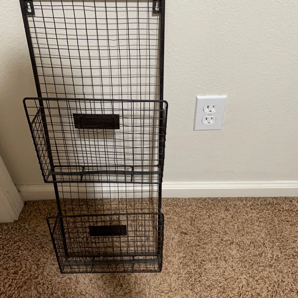 Wire mail or document holder